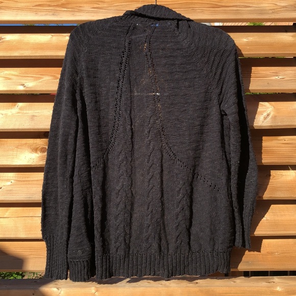 Roxy Cardigan - Picture 2 of 5